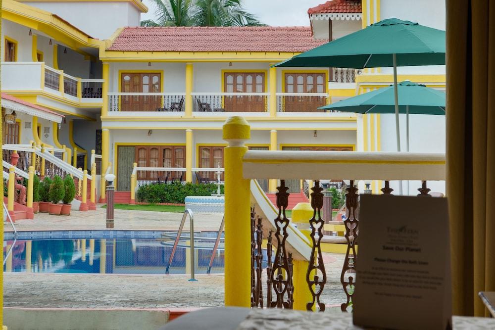 Spazio Leisure Resort, Goa Anjuna Bagian luar foto