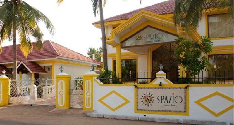 Spazio Leisure Resort, Goa Anjuna Bagian luar foto