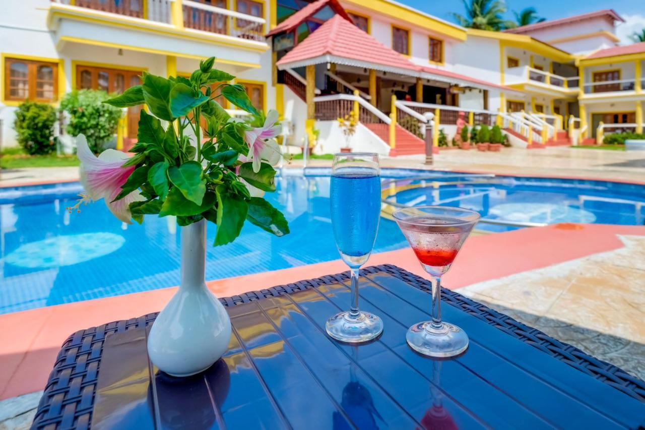 Spazio Leisure Resort, Goa Anjuna Bagian luar foto