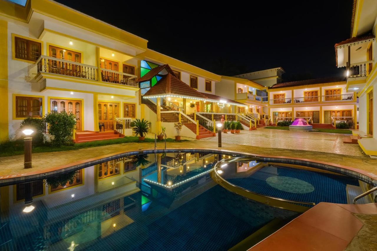 Spazio Leisure Resort, Goa Anjuna Bagian luar foto